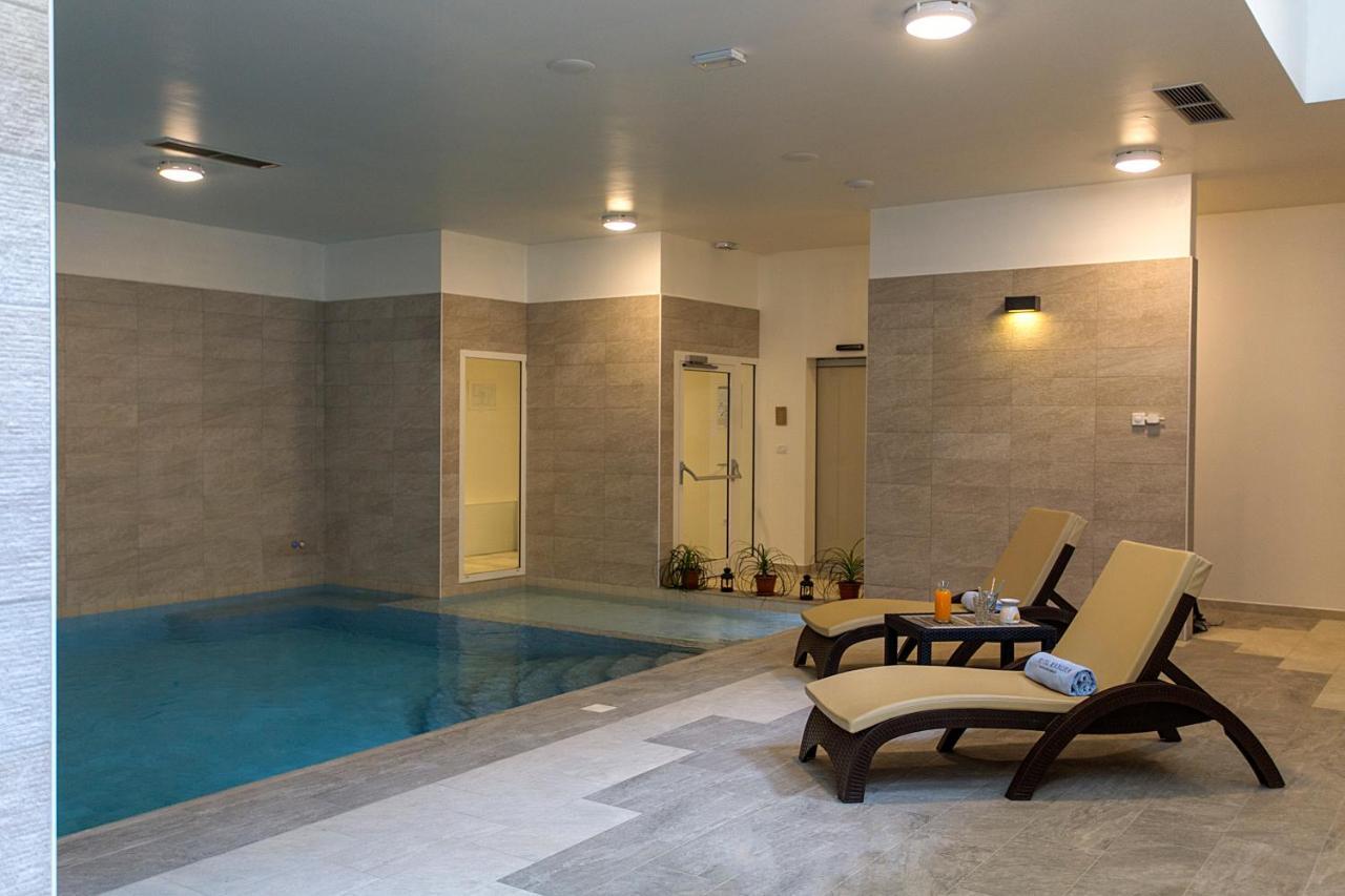 Hotel Manora ネレジネ エクステリア 写真